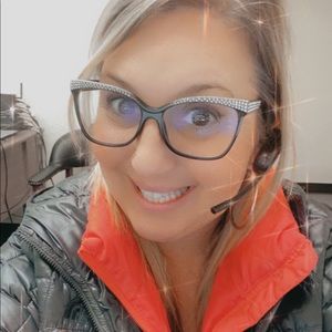 Meet your Posher, Natalia